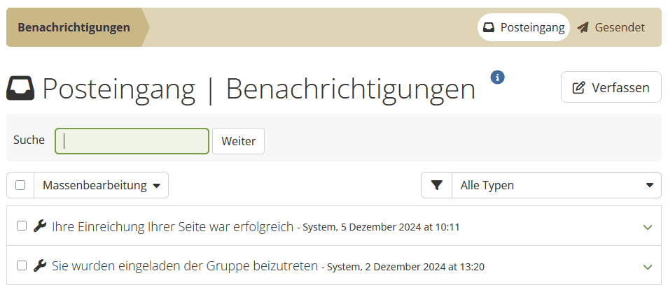 Screenshot der Seite "Posteingang" in Mahara. Unter der Mahara-Hauptleiste befindet sich die Leiste "Benachrichtigungen" mit den Buttons "Posteingang" und "Gesendet". Darunter der Button "Verfassen". Im Linken Bereich ein Textfeld "Suche". Schließlich Eine Zeile mit einer Checkbox und den Dropdownmenüs "Massenbearbeitung" und "Alle Typen" Darunter eine Liste der entsprechenden Benachrichtigungen, die jeweils eine Checkbox haben und durch Klick auf den Titel mit Details aufgeklappt werden können.